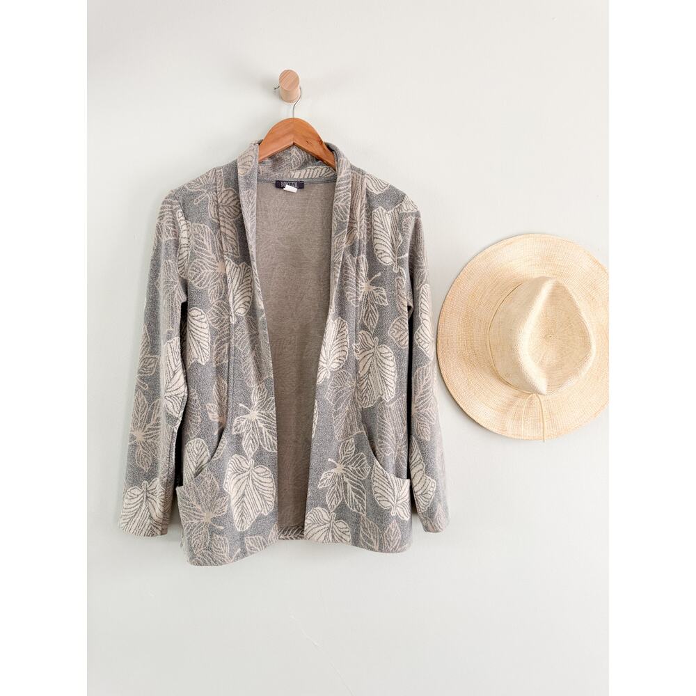 Dolcezza | Leaf Print Open Front Cardigan Gray Beige Sweater | Sz XS